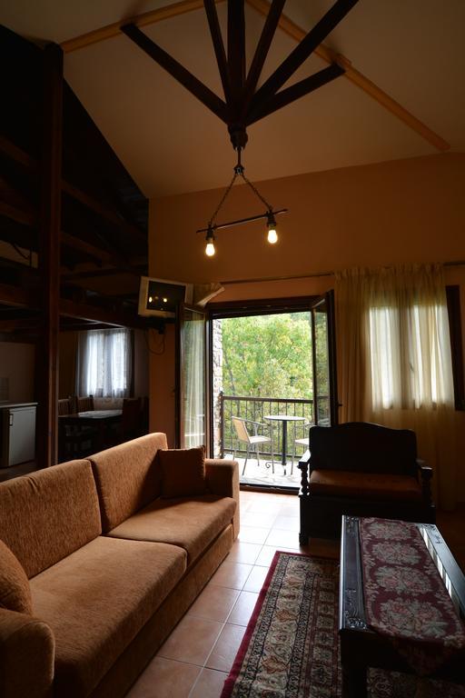 Guesthouse Rodamos تاكسيارشيس المظهر الخارجي الصورة